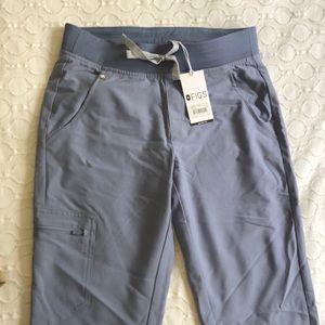 Brand new Figs Zamora Jogger XS SCRUB PANTS.